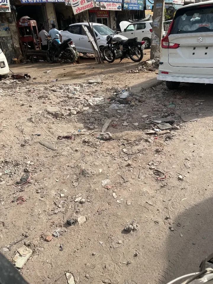 littering hotspot in Rajiv Nagar
